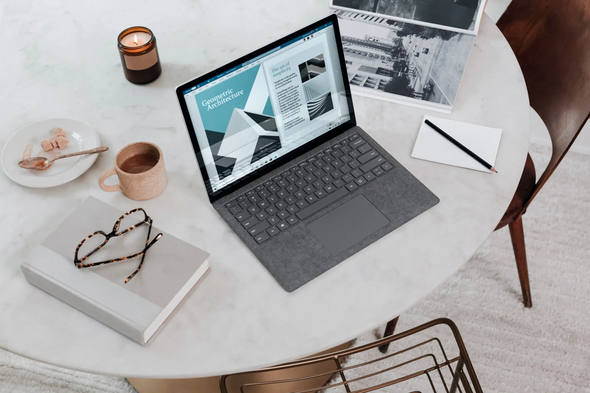 Visualizing Content 3 windows C6T6vr1sQI0 unsplash